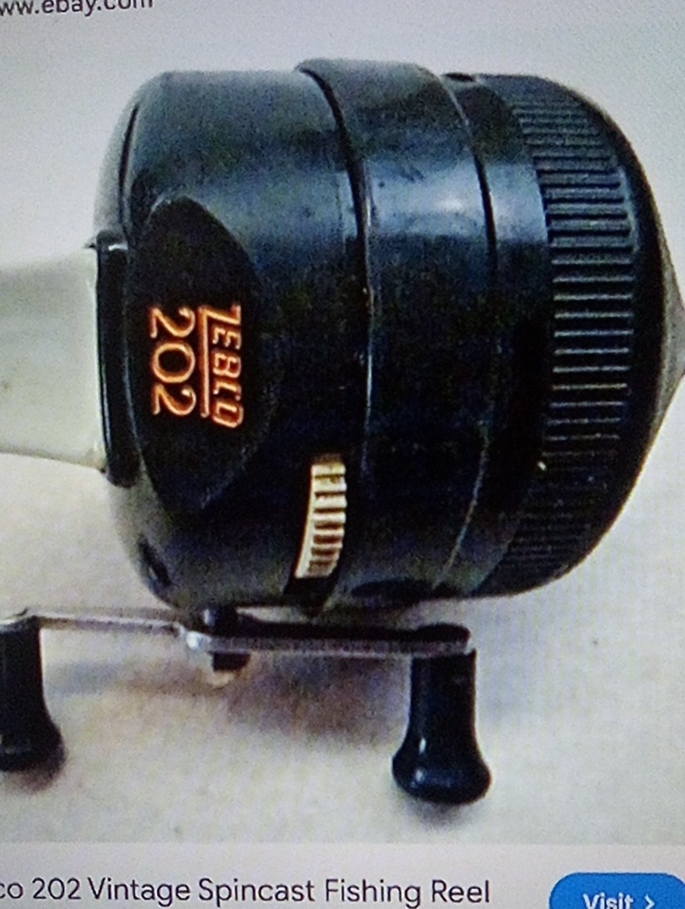 Ebbro 202 Spincast Fishing Reel - Black